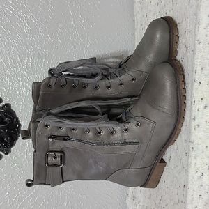 Womens Dream Pairs Boots